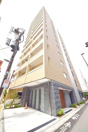 グランデュール富士の物件外観写真